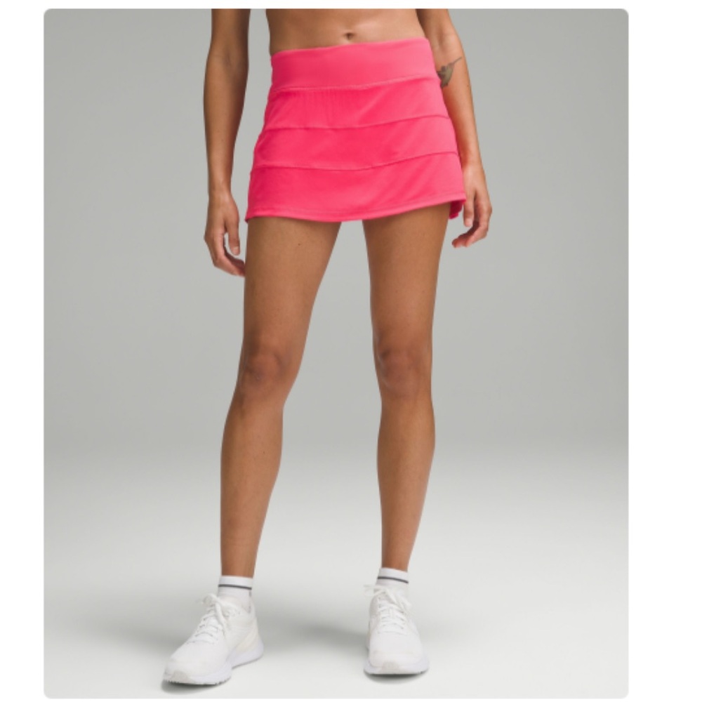 NWOT Pace Rival Mid-Rise Skirt in Lip Gloss